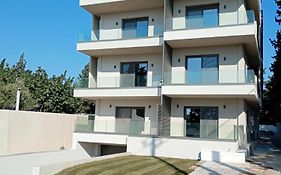 Poseidon 77B Luxury Residences